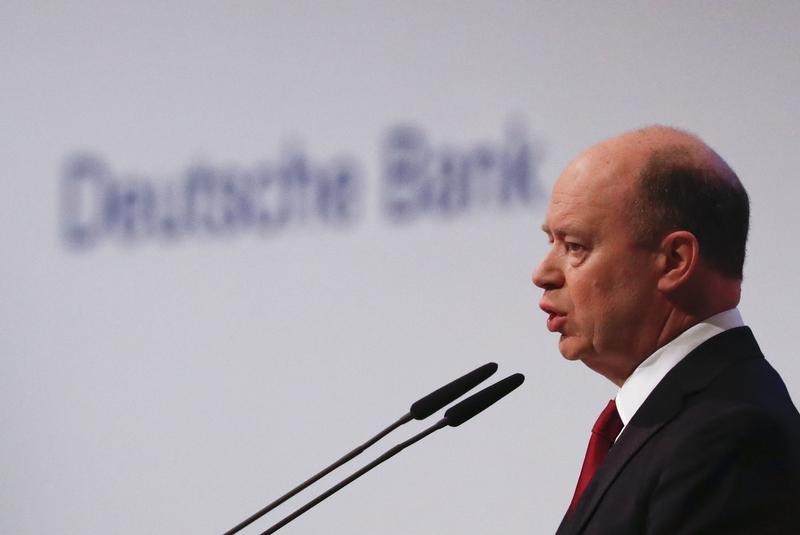 © Reuters. Deutsche Bank CEO Cryan addresses the bank's annual general meeting in Frankfurt