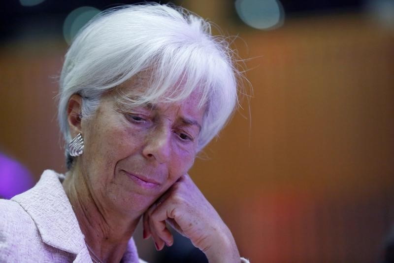 © Reuters. International Monetary Fund Managing Director Christine Lagarde attends the 60th anniversary of the Paris Club at the French Ministry of Finance in Paris