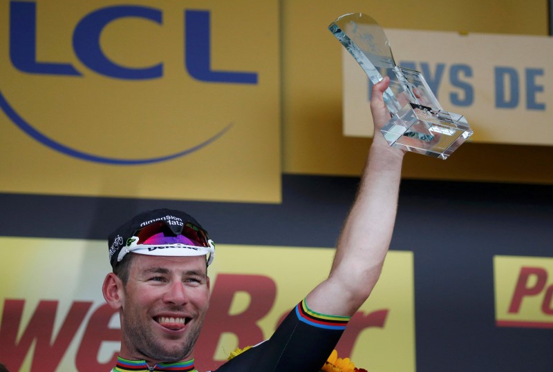 © Reuters. Cycling - Tour de France cycling race - Stage 3 from Granville to Angers