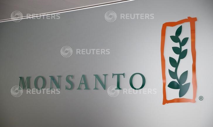 © Reuters. Monsanto y Microsoft invertirán en tecnología agrícola en Brasil