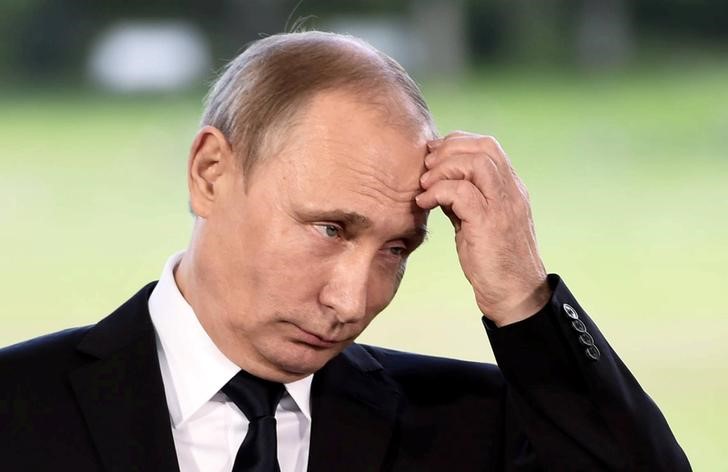 © Reuters. الرئيس بوتين يبحث اتخاذ خطوات إضافية لإنهاء مشكلة المنشطات في الرياضة الروسية
