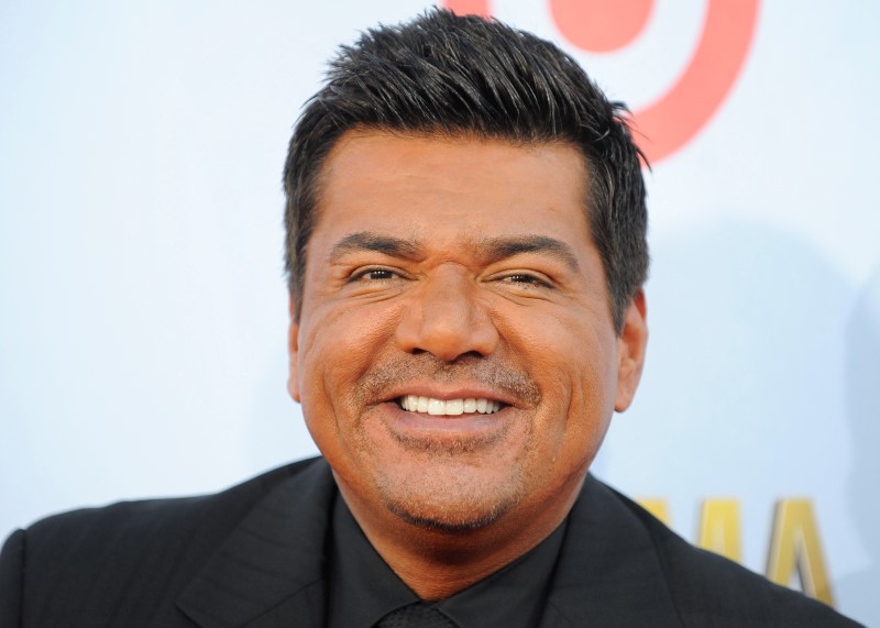 © Reuters. Actor and co-host George Lopez arrives at the National Council of La Raza ALMA Awards in Pasadena, California