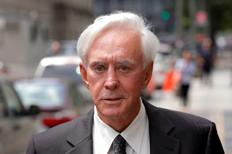 © Reuters. Professional sports gambler William "Billy" Walters departs Federal Court after a hearing in New York