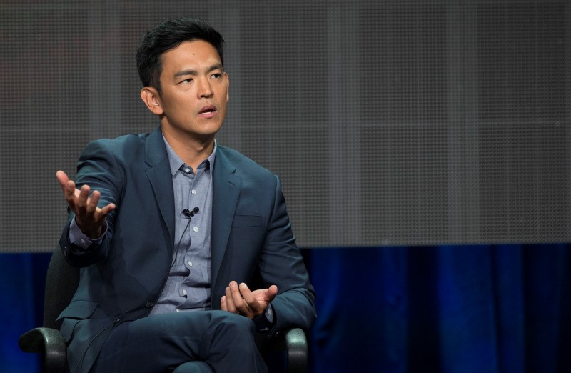 © Reuters. Ator John Cho dá entrevista em Beverly Hills