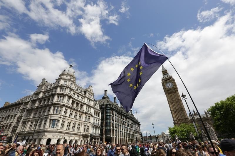 © Reuters. Gobierno británico rechaza la petición de un segundo referéndum sobre la UE