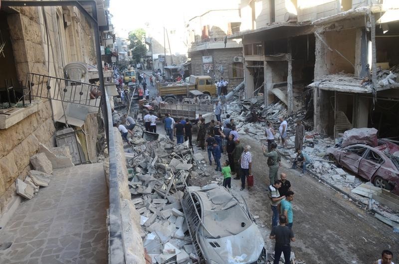 © Reuters. المرصد السوري: مقاتلو المعارضة يشنون هجوما في حلب