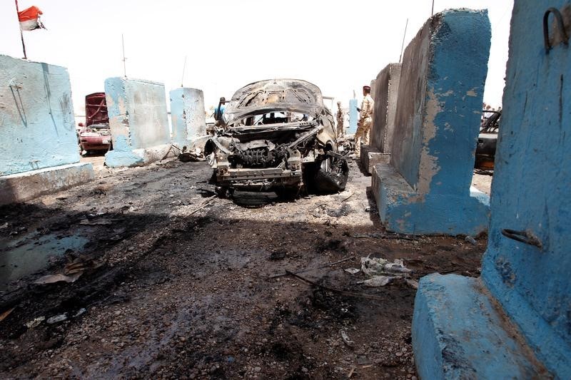 © Reuters. مقتل 7 في انفجار سيارة ملغومة شمالي بغداد