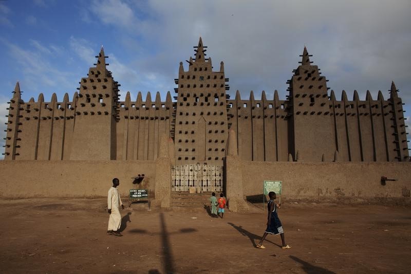 © Reuters. اليونسكو: موقع في مالي مدرج بقائمة التراث العالمي يواجه الخطر
