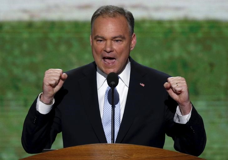 © Reuters. Senador norte-americano Tim Kaine durante evento na Carolina do Norte