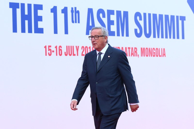 © Reuters. Leaders arrive the opening session of the Asia-Europe Meeting (ASEM) summit in Ulaanbaatar