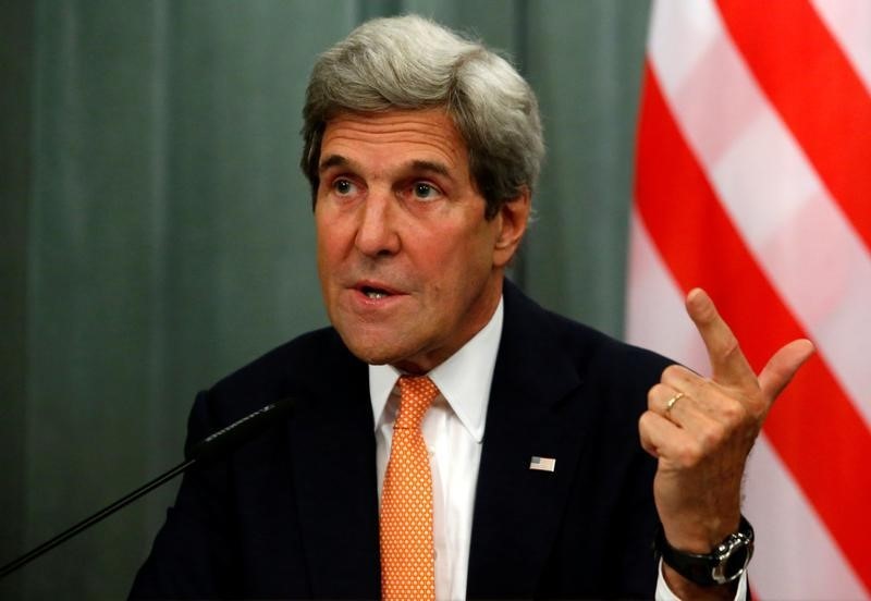 © Reuters. كيري: أمريكا لم تتلق طلبا بتسليم كولن