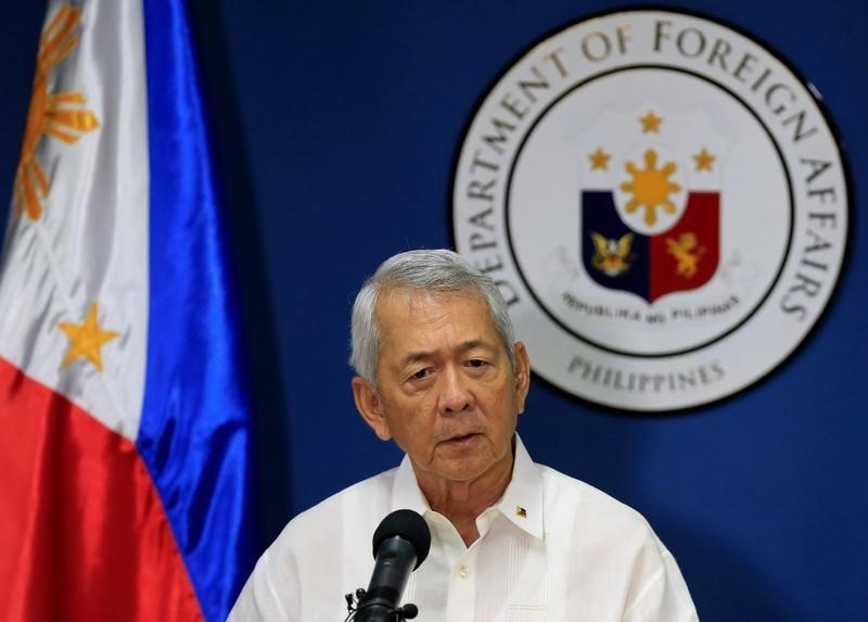 © Reuters. الفلبين تقول إنها رفضت عرضا من الصين لحوار مشروط