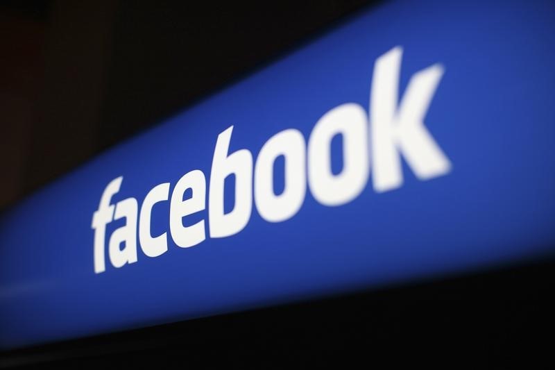 © Reuters. أمريكا تنضم إلى قضية بشأن نقل بيانات فيسبوك من الاتحاد الأوروبي