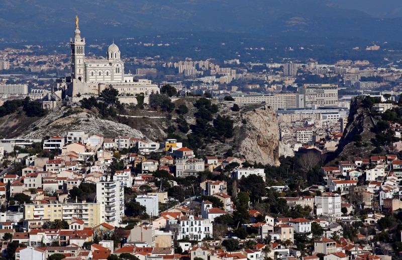 © Reuters. MARSEILLE VEUX PLUS DE MOYENS POUR SA SÉCURITÉ FACE À L’EI