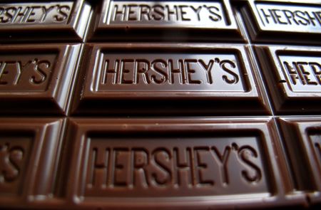 © Reuters. A Hershey's chocolate bar is shown in this photo illustration in Encinitas