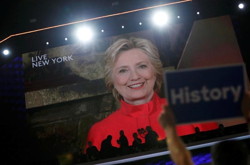 © Reuters. Hillary Clinton hace historia con su nominación presidencial