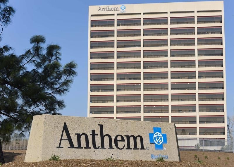 © Reuters. The office building of health insurer Anthem is seen in Los Angeles, California