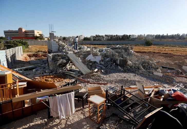 © Reuters. منظمة حقوقية إسرائيلية:زيادة في عمليات هدم منازل الفلسطينيين