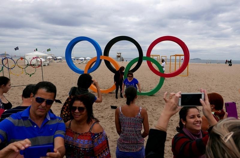 © Reuters. اتحاد الريشة الطائرة يوافق على مشاركة أربعة رياضيين روس في ريو