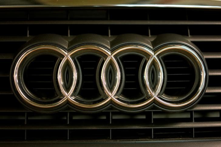 © Reuters. View shows Audi logo in Moscow