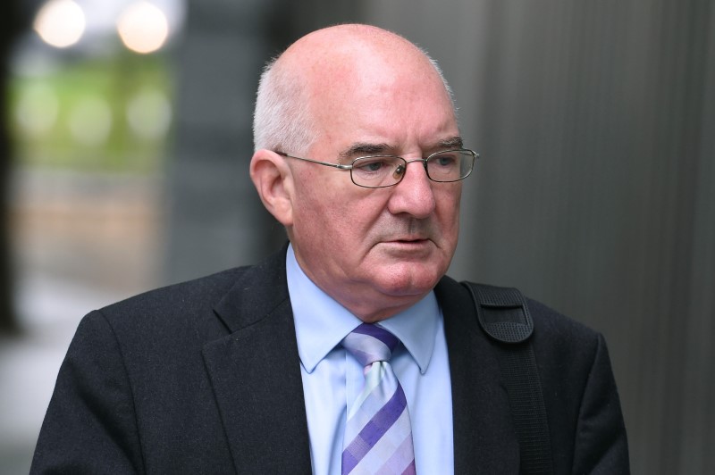 © Reuters. Former director of finance at Anglo Irish Bank Willie McAteer arrives at the Criminal Courts of Justice in Dublin