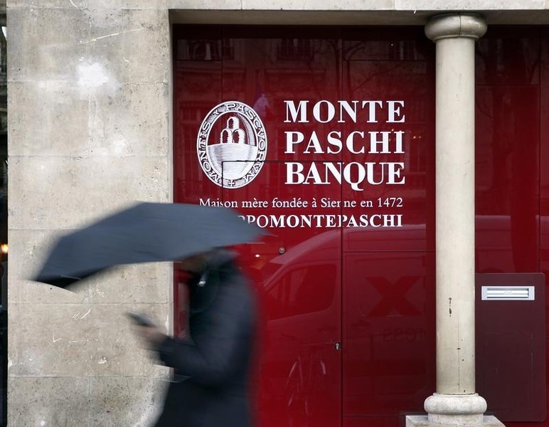 © Reuters. PLAN DE SAUVETAGE POUR MONTE DEL PASCHI DI SIENA