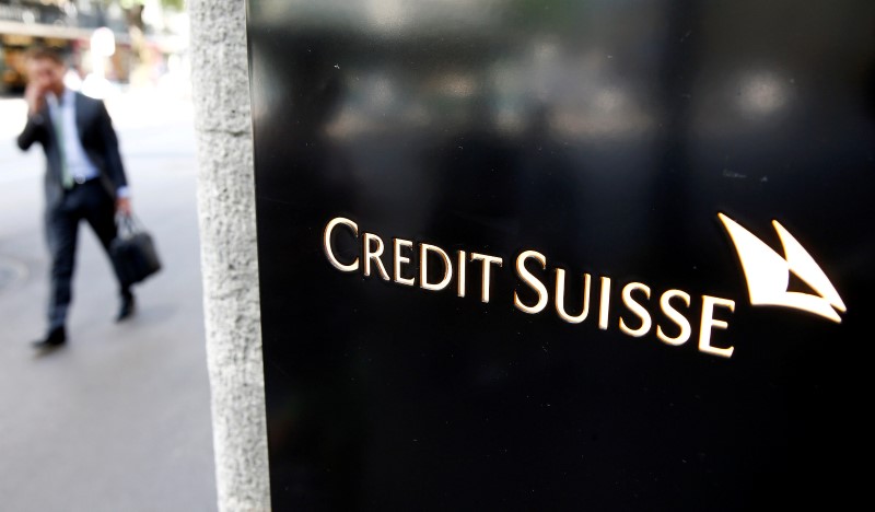 © Reuters. Logo of Swiss bank Credit Suisse  is seen in Zurich