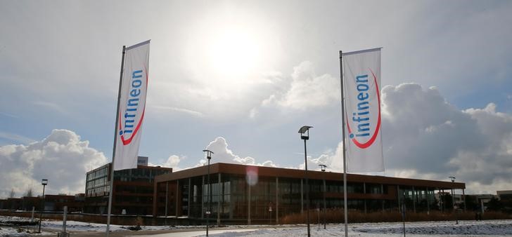 © Reuters. The headquarters of German semiconductor manufacturer Infineon in Neubiberg