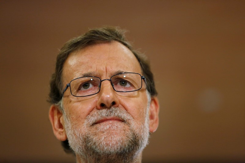 © Reuters. Rajoy y Rivera abren una vía de diálogo pero mantienen el foco en el PSOE