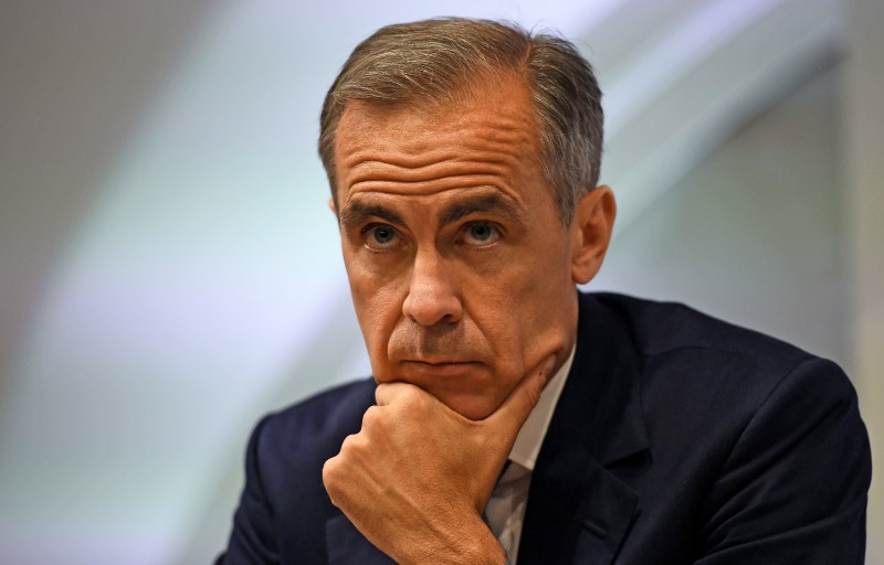 © Reuters. El Gobernador del Banco de Inglaterra, Mark Carney, durante una conferencia de prensa en la sede del organismo en Londres