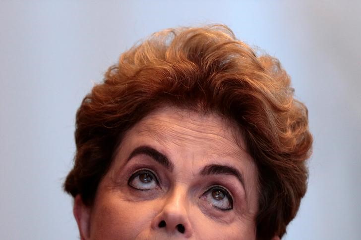 © Reuters. Presidente afastada Dilma Rousseff durante entrevista à imprensa estrangeira em Brasília