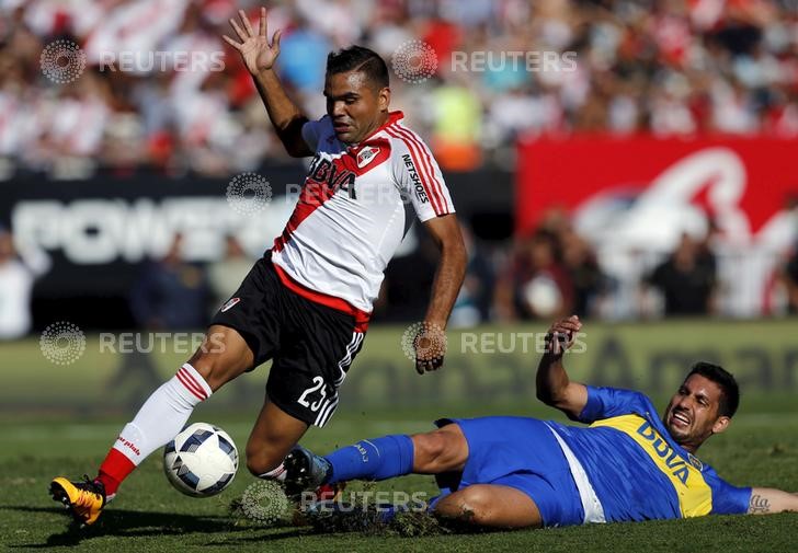 © Reuters. Football Soccer - River Plate v Boca Juniors - Argentine First Division