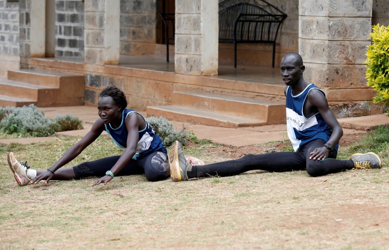 © Reuters. Una atleta de Sudán del Sur llevará la bandera de los refugiados en Río
