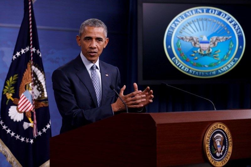 © Reuters. Obama holds a news conference at the Pentagon in Arlington, Virginia, U.S.