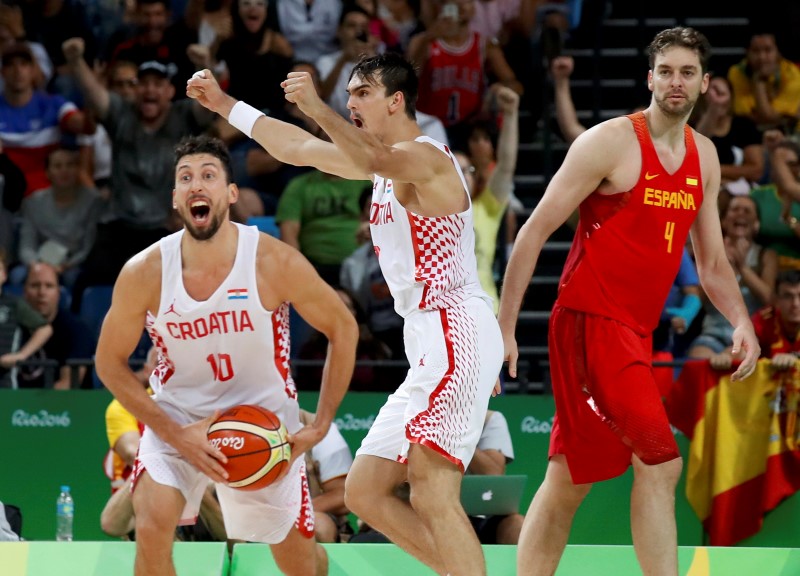 © Reuters. Basketball - Men's Preliminary Round Group B Croatia v Spain