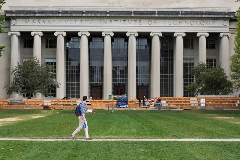 © Reuters. A man walks through Killian Court at MIT in Cambridge