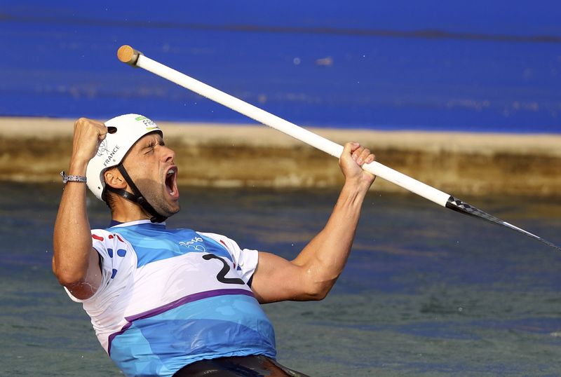 © Reuters. الفرنسي جارجو يفوز بذهبية مسابقة الكانوي المتعرج للفردي في ريو