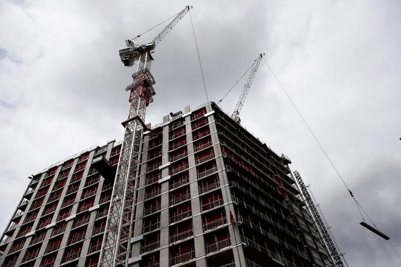 © Reuters. إنتاج قطاع البناء البريطاني ينخفض في يونيو واقتصاديون يتوقعون الأسوأ