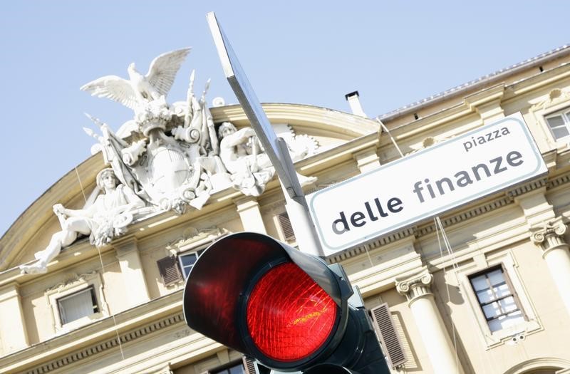 © Reuters. A general view of the Financial Ministry palace in Rome