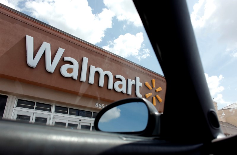 © Reuters. A Wal-Mart sign is seen in Miami, Florida
