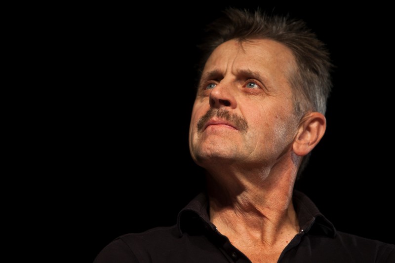 © Reuters. Renowned stage performer Baryshnikov pauses during a news conference at the Suzanne Dellal Centre in Tel Aviv