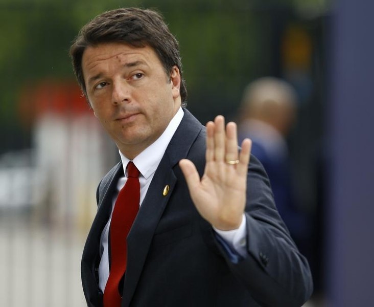 © Reuters. Italy's Prime Minister Renzi arrives for the NATO Summit in Warsaw