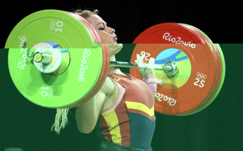 © Reuters. La española Lydia Valentín podría sumar otra medalla tras positivos en Pekín 2008