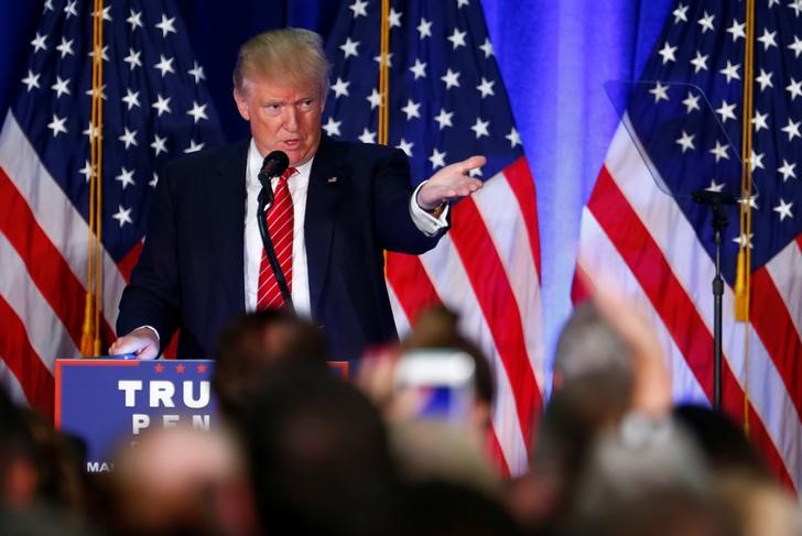 © Reuters. Candidato republicano à Presidência dos EUA, Donald Trump, fala na Youngstown State University, em Ohio