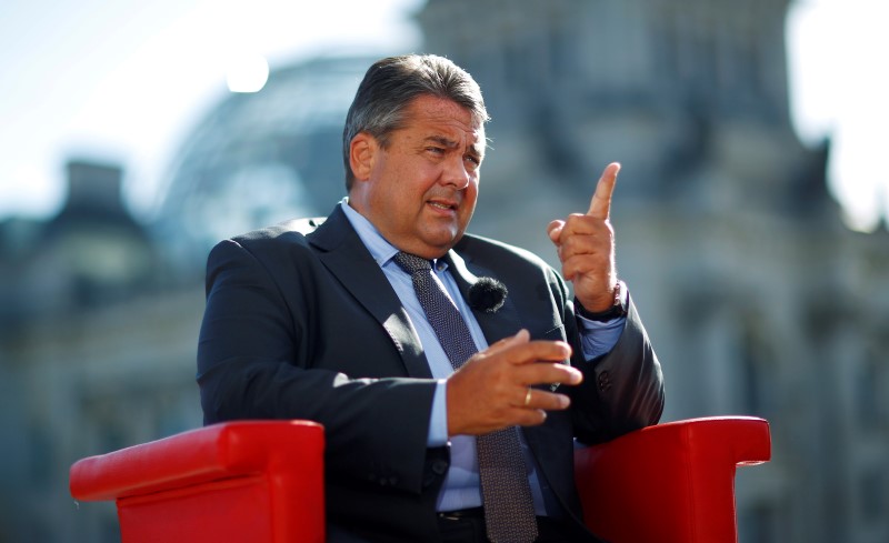 © Reuters. SIGMAR GABRIEL ESTIME QUE LES NÉGOCIATIONS SUR LE TIPP ONT ECHOUÉ