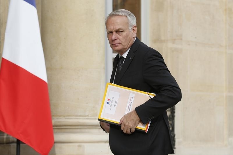 © Reuters. فرنسا تضغط لإصدار قرار في مجلس الأمن يدين استخدام الأسلحة الكيماوية في سوريا