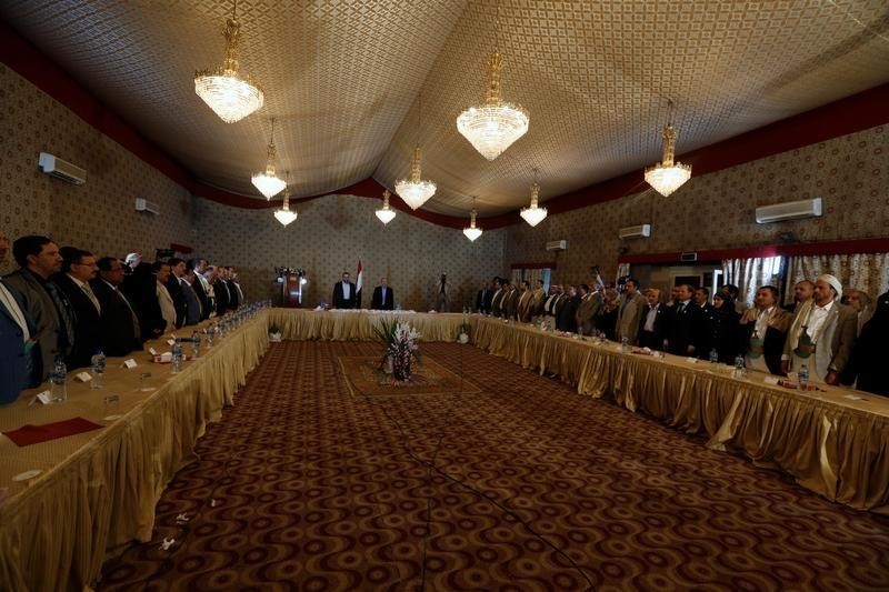 © Reuters. الحوثيون يقولون إنهم مستعدون لاستئناف محادثات السلام إذا توقفت الهجمات