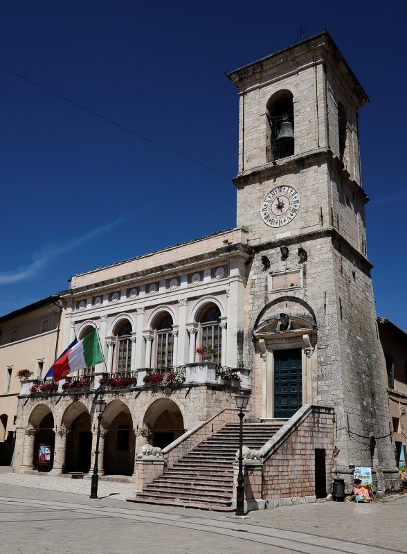 © Reuters. The town hall is seen in Norcia