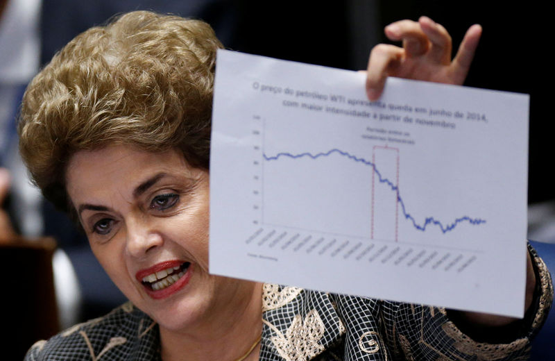 © Reuters. Dilma em sessão de julgamento do impeachment