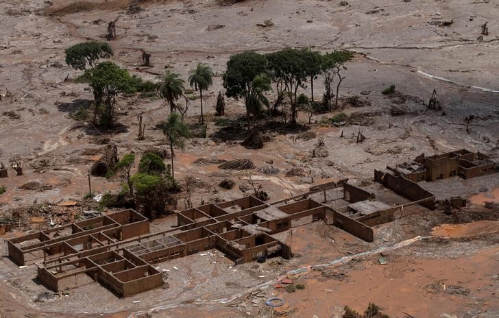 © Reuters. Distrito de Bento Rodrigues, atingido por deslizamento em Mariana